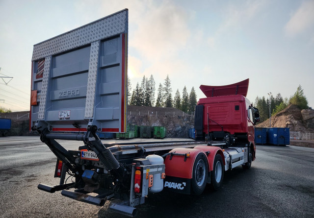 Iveco S-Way 6x2 LNG / LBG - Autocarro telaio: foto 4 Iveco S-Way 6x2 LNG / LBG - Autocarro telaio: foto 4