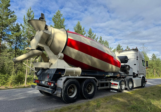 Liebherr12m3 Perävaunu - Semirimorchio betoniera: foto 4 Liebherr12m3 Perävaunu - Semirimorchio betoniera: foto 4