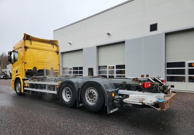 Scania R410 CNG / CBG 6x2 - Autocarro portacontainer/ Caisse interchangeable: foto 3 Scania R410 CNG / CBG 6x2 - Autocarro portacontainer/ Caisse interchangeable: foto 3