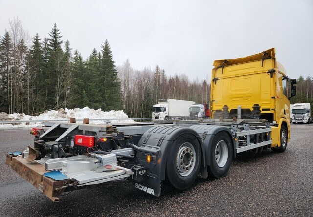 Scania R410 CNG / CBG 6x2 - Autocarro portacontainer/ Caisse interchangeable: foto 4 Scania R410 CNG / CBG 6x2 - Autocarro portacontainer/ Caisse interchangeable: foto 4