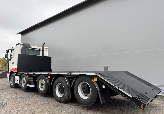 SisuR500 10x4 - Autocarro con pianale/ Cassone fisso: foto 3 SisuR500 10x4 - Autocarro con pianale/ Cassone fisso: foto 3