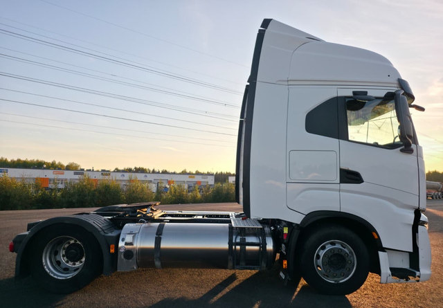 IvecoS-Way 460 4x2 LNG / LBG - Trattore stradale: foto 5 IvecoS-Way 460 4x2 LNG / LBG - Trattore stradale: foto 5
