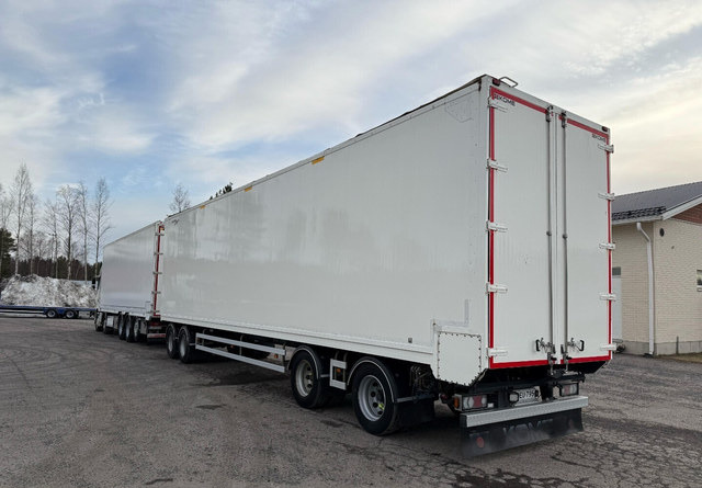 Volvo FH16 - Autocarro furgonato: foto 5 Volvo FH16 - Autocarro furgonato: foto 5