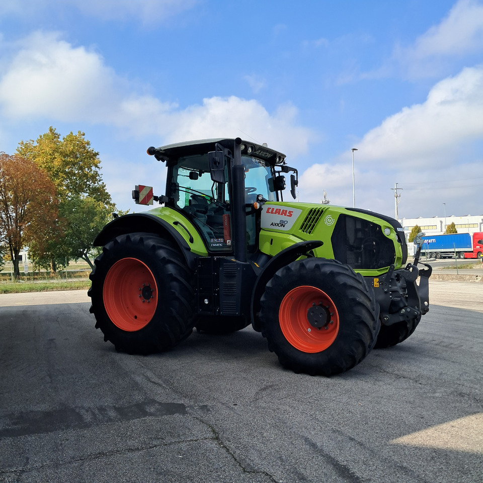 CLAAS AXION 810 - Trattore: foto 4 CLAAS AXION 810 - Trattore: foto 4