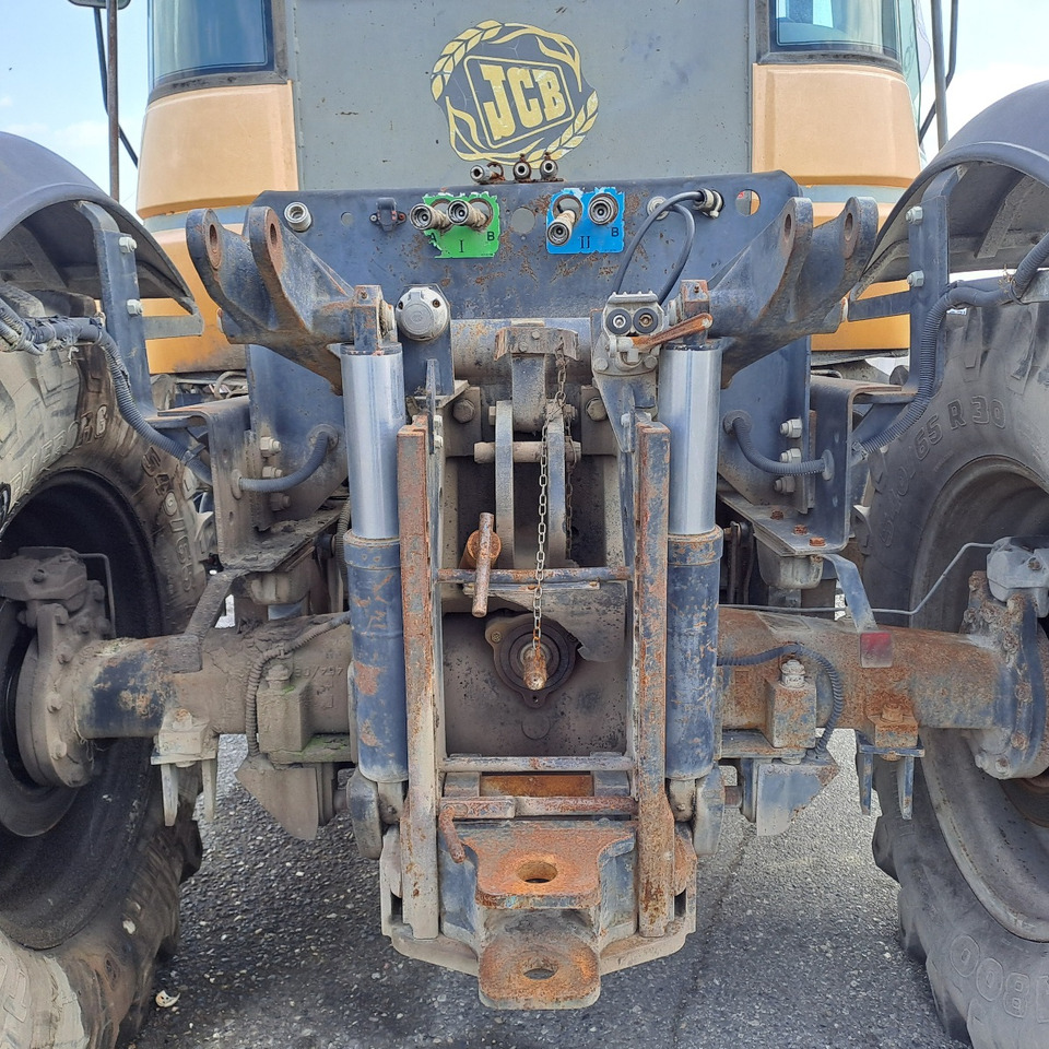 JCB FASTRAC 175 - ASTA AGRIBERTOCCHI - Trattore: foto 4 JCB FASTRAC 175 - ASTA AGRIBERTOCCHI - Trattore: foto 4
