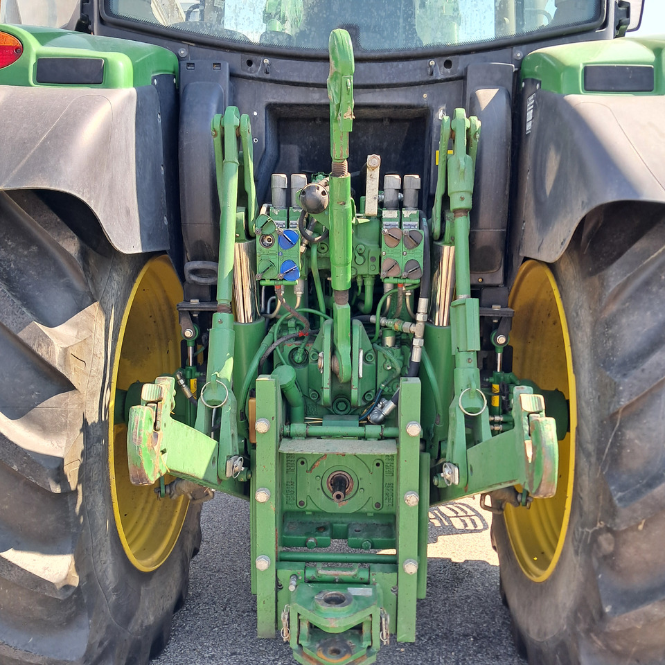 JOHN DEERE 6125R - Trattore: foto 4 JOHN DEERE 6125R - Trattore: foto 4