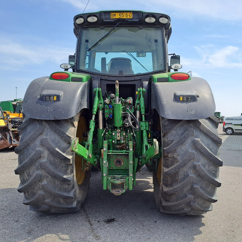 JOHN DEERE 6210R - Trattore: foto 4 JOHN DEERE 6210R - Trattore: foto 4