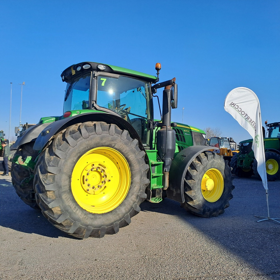 JOHN DEERE 6215R - Trattore: foto 3 JOHN DEERE 6215R - Trattore: foto 3