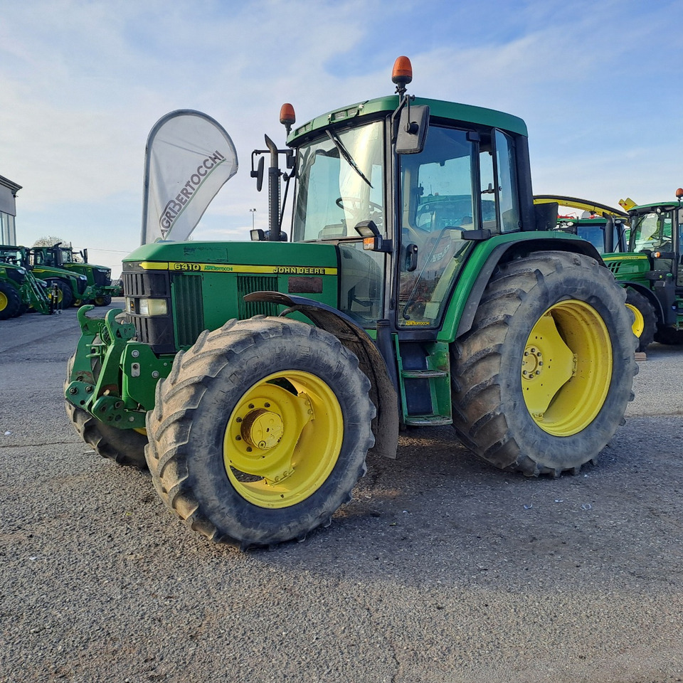 JOHN DEERE 6410 - Trattore: foto 1 JOHN DEERE 6410 - Trattore: foto 1