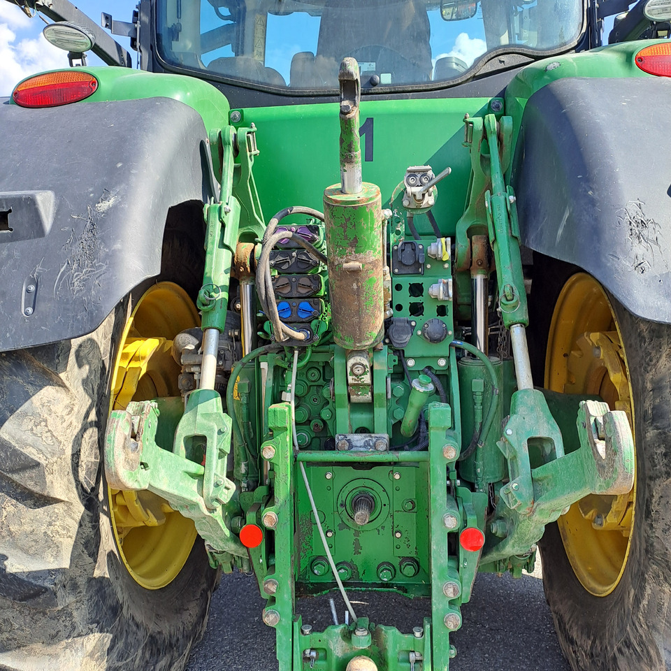 JOHN DEERE 7310R - ASTA AGRIBERTOCCHI - Trattore: foto 4 JOHN DEERE 7310R - ASTA AGRIBERTOCCHI - Trattore: foto 4