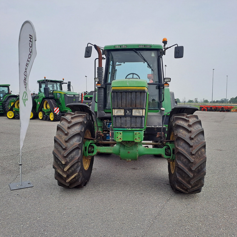 JOHN DEERE 7700 - Trattore: foto 3 JOHN DEERE 7700 - Trattore: foto 3