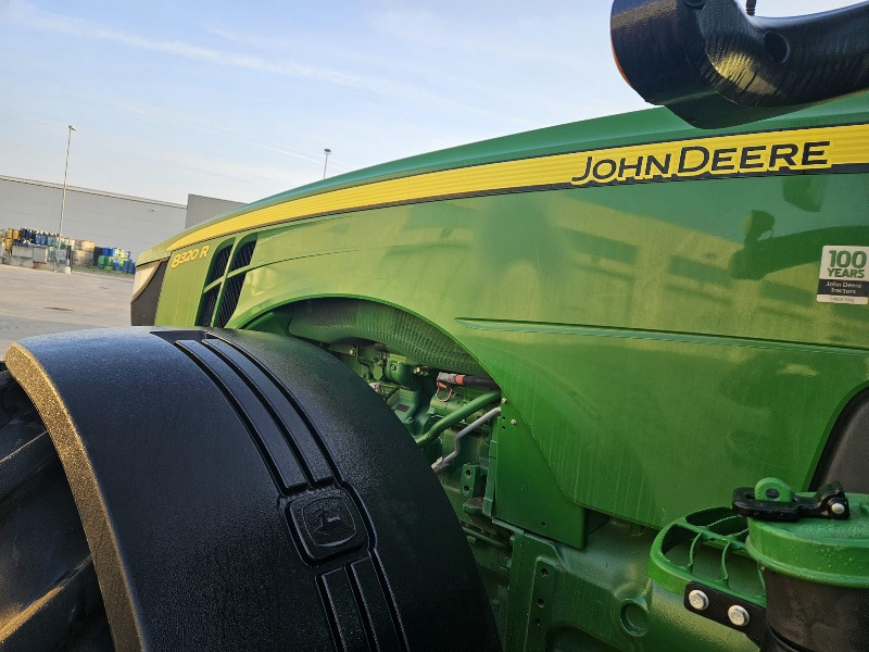 JOHN DEERE 8410 - Trattore: foto 2 JOHN DEERE 8410 - Trattore: foto 2