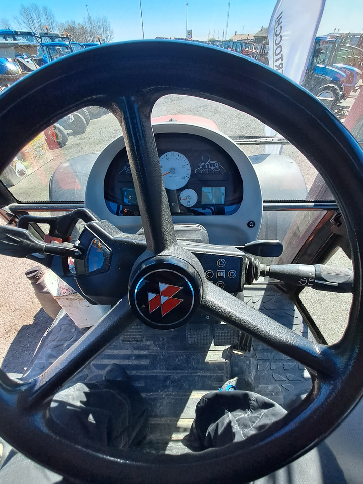 MASSEY FERGUSON 7480 DYNA-VT - ASTA AGRIBERTOCCHI - Trattore: foto 5 MASSEY FERGUSON 7480 DYNA-VT - ASTA AGRIBERTOCCHI - Trattore: foto 5