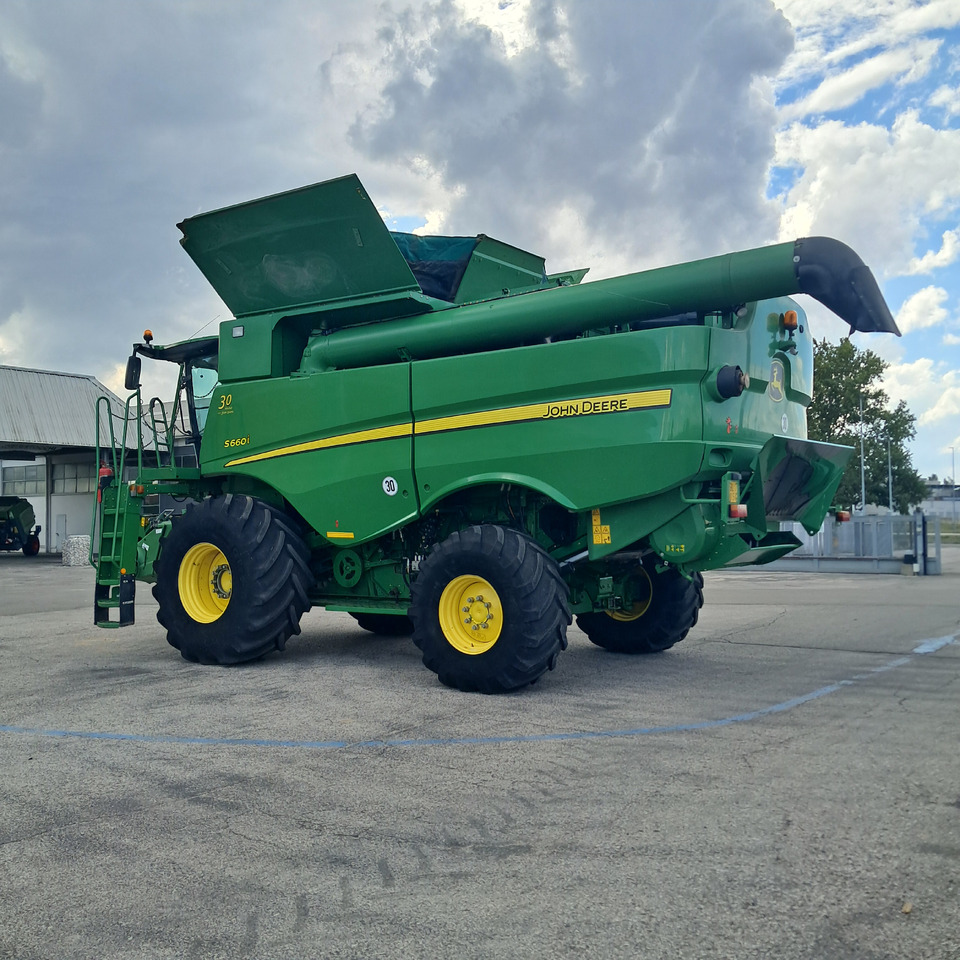 MIETITREBBIA JOHN DEERE S660 - Mietitrebbia: foto 3 MIETITREBBIA JOHN DEERE S660 - Mietitrebbia: foto 3