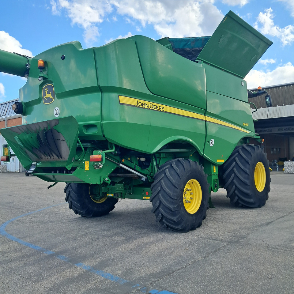 MIETITREBBIA JOHN DEERE S660 - Mietitrebbia: foto 5 MIETITREBBIA JOHN DEERE S660 - Mietitrebbia: foto 5