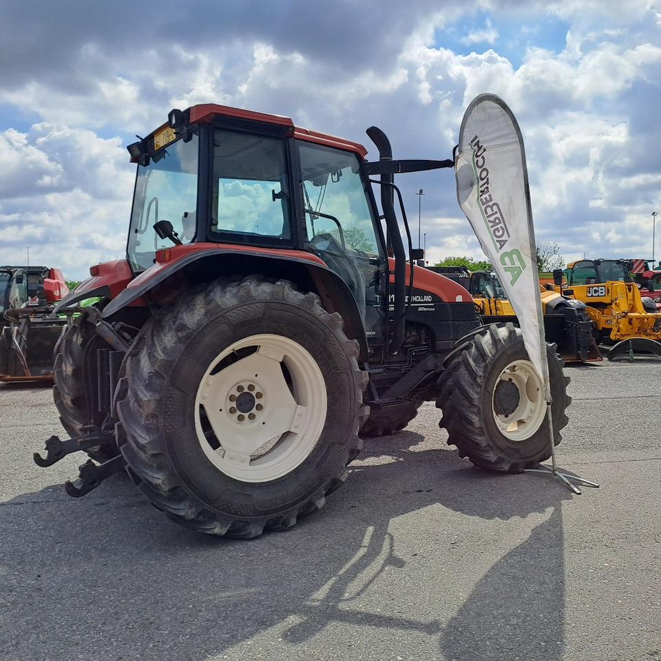 NEW HOLLAND FIATAGRI TS 110 - Trattore: foto 3 NEW HOLLAND FIATAGRI TS 110 - Trattore: foto 3