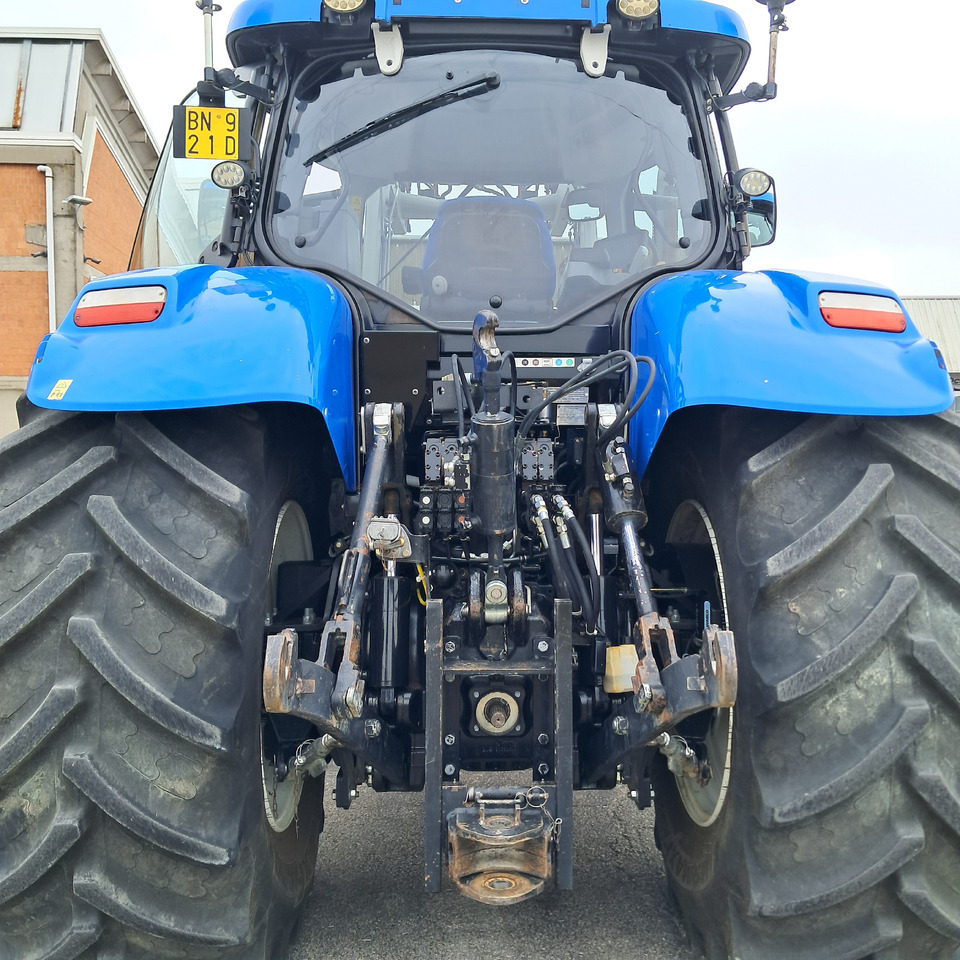 NEW HOLLAND T7 270 - Trattore: foto 4 NEW HOLLAND T7 270 - Trattore: foto 4