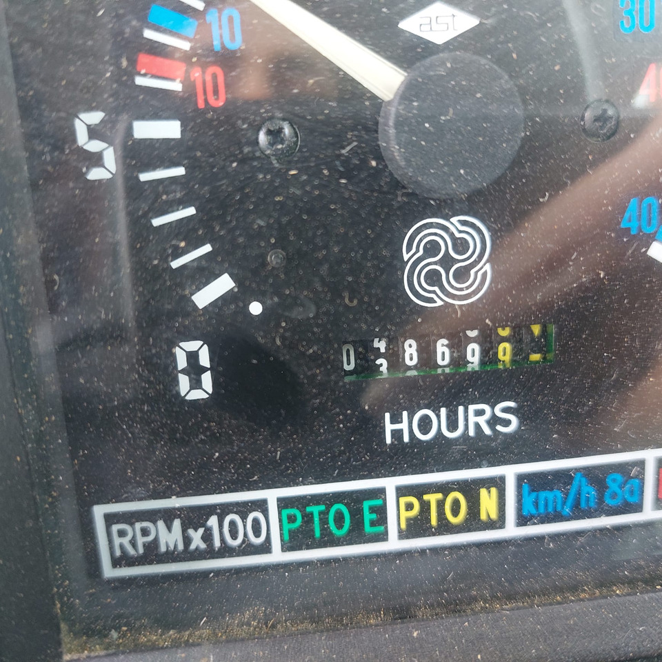 SAME TITAN 145 - Trattore: foto 3 SAME TITAN 145 - Trattore: foto 3