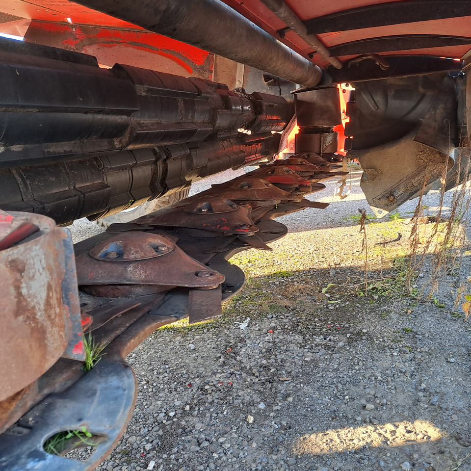 VICON 832R - Falciatrice: foto 5 VICON 832R - Falciatrice: foto 5