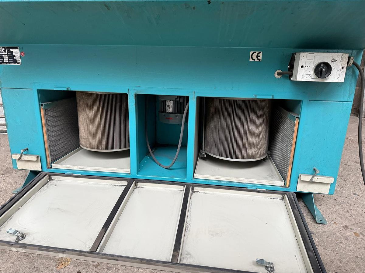 Absaugtisch BECK - Impianto di climatizzazione industriale: foto 2 Absaugtisch BECK - Impianto di climatizzazione industriale: foto 2