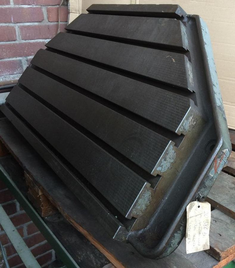 Dreh-, Schwenk- u. Kipptisch DECKEL - Fresatrice: foto 3 Dreh-, Schwenk- u. Kipptisch DECKEL - Fresatrice: foto 3