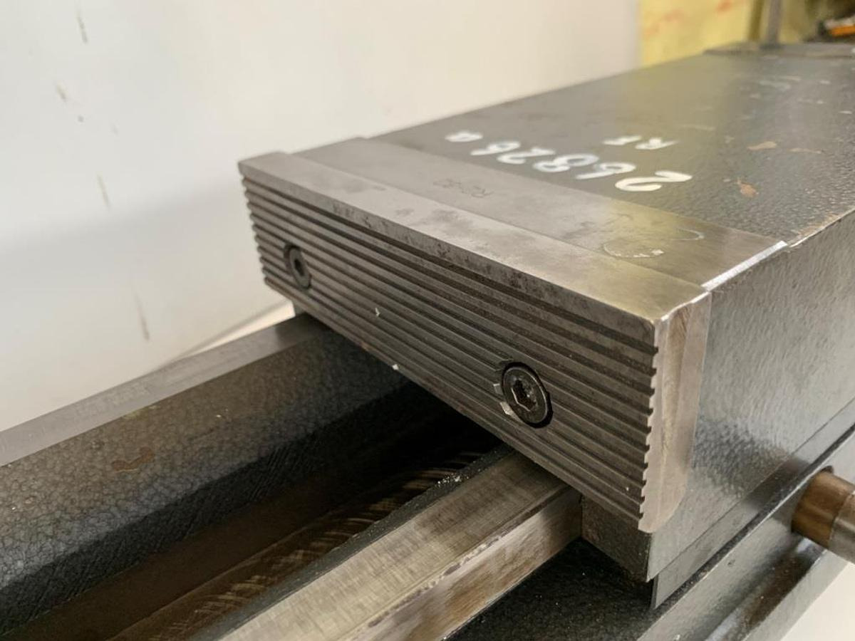 Materialspannstock DECKEL - Macchina lavorazione metalli: foto 5 Materialspannstock DECKEL - Macchina lavorazione metalli: foto 5