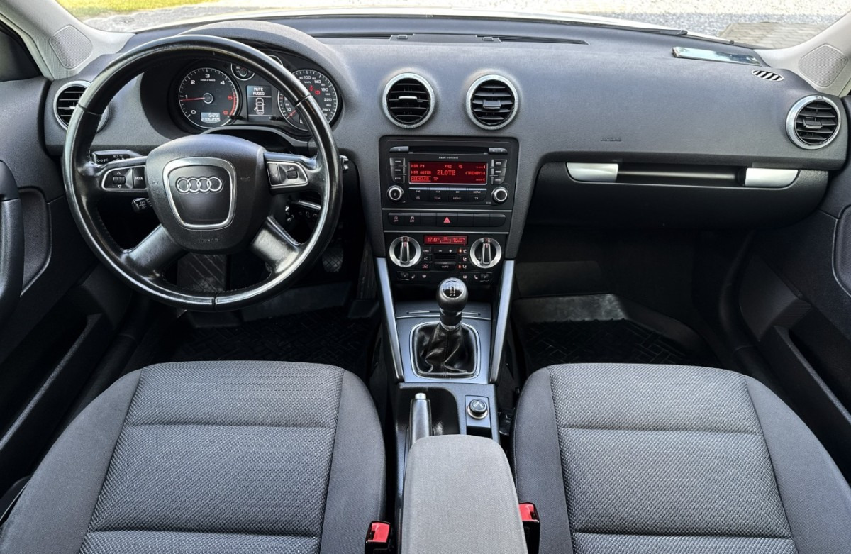 Audi A3 1.6 TDI 105KM Bezwypadkowy potwierdzony przebieg AUTO BARDZO ZADBANE - Autovettura: foto 5 Audi A3 1.6 TDI 105KM Bezwypadkowy potwierdzony przebieg AUTO BARDZO ZADBANE - Autovettura: foto 5