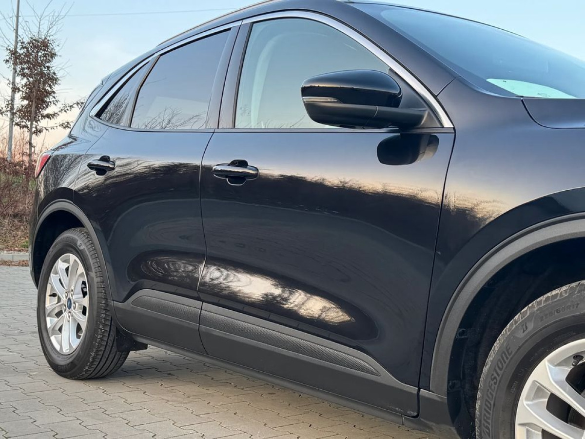 SUV/ Fuoristrada Ford Kuga Ford 2.0 EcoBlue AWD Titanium X Kamery: foto 11