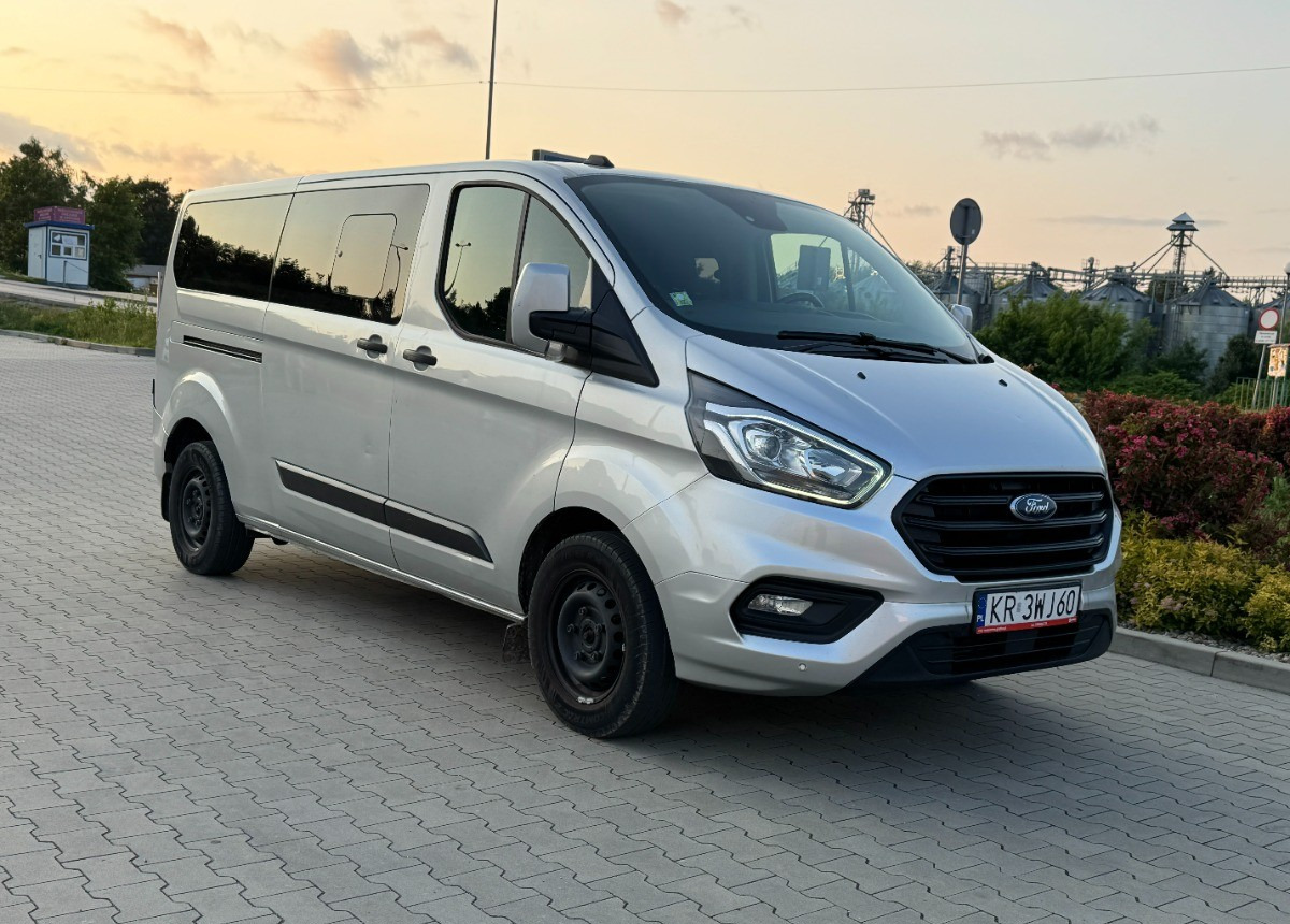 Ford Transit Custom 2.0 170 KM L2 LONG 2021 LED 8 osobowy NAWIEWY miejsc Salon PL - Minibus, Pulmino: foto 1 Ford Transit Custom 2.0 170 KM L2 LONG 2021 LED 8 osobowy NAWIEWY miejsc Salon PL - Minibus, Pulmino: foto 1