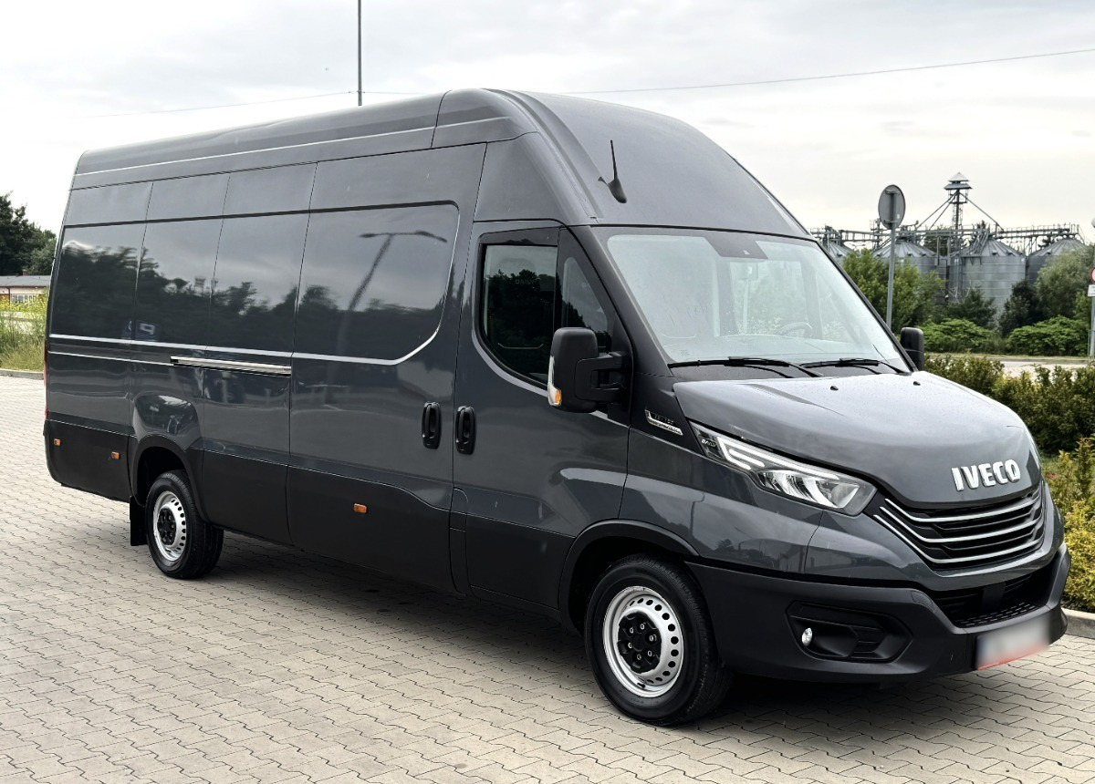 Iveco Daily L4H3 MAXI 3.0 180KM Hi-matic Kamera Salon PL - Furgone chiuso: foto 3 Iveco Daily L4H3 MAXI 3.0 180KM Hi-matic Kamera Salon PL - Furgone chiuso: foto 3