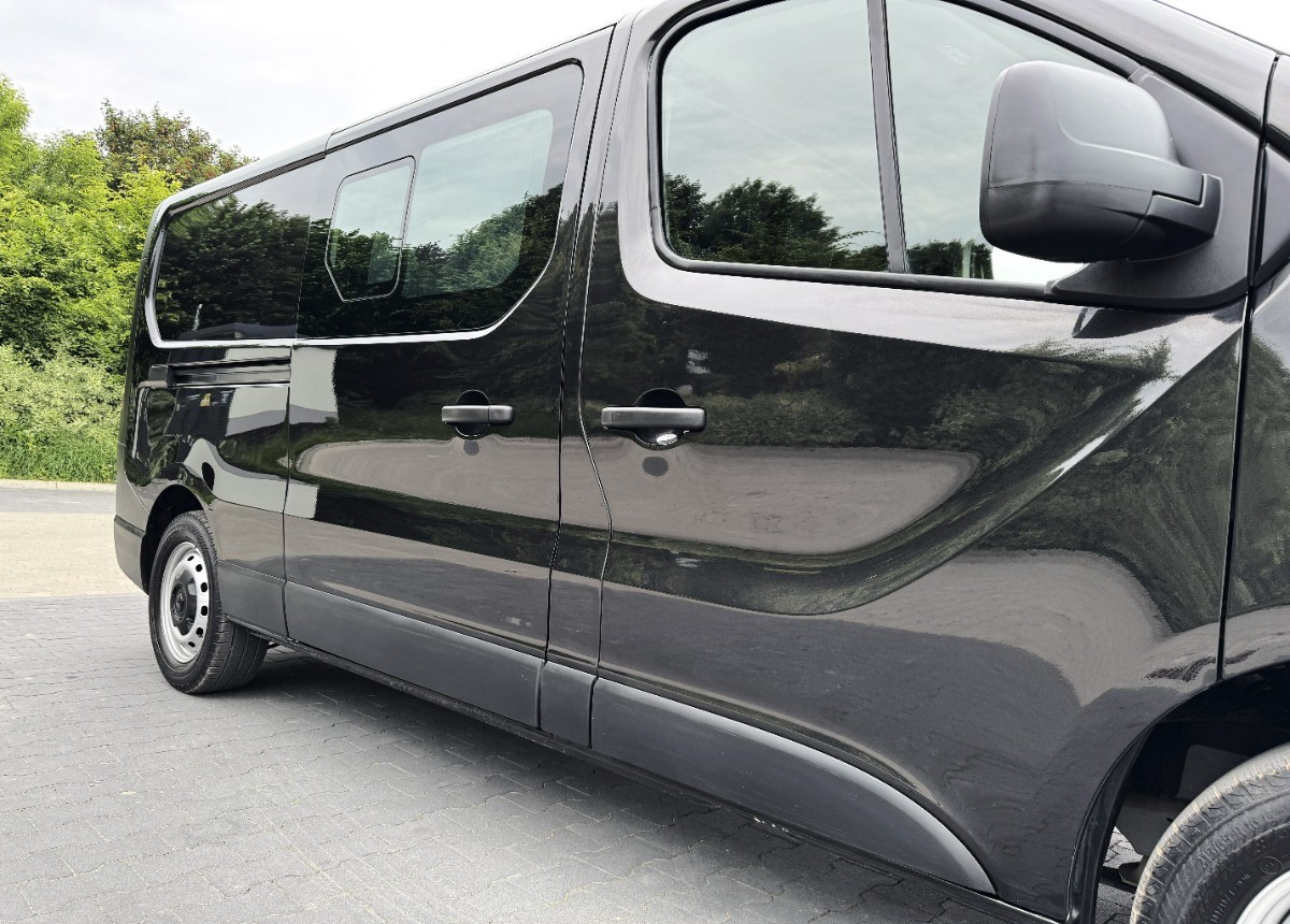 Minibus, Pulmino Renault Trafic 2.0 DCI LONG 2021 23 Brygadówka 6os 6 miejsc Spaceclass JAK NOWY: foto 9