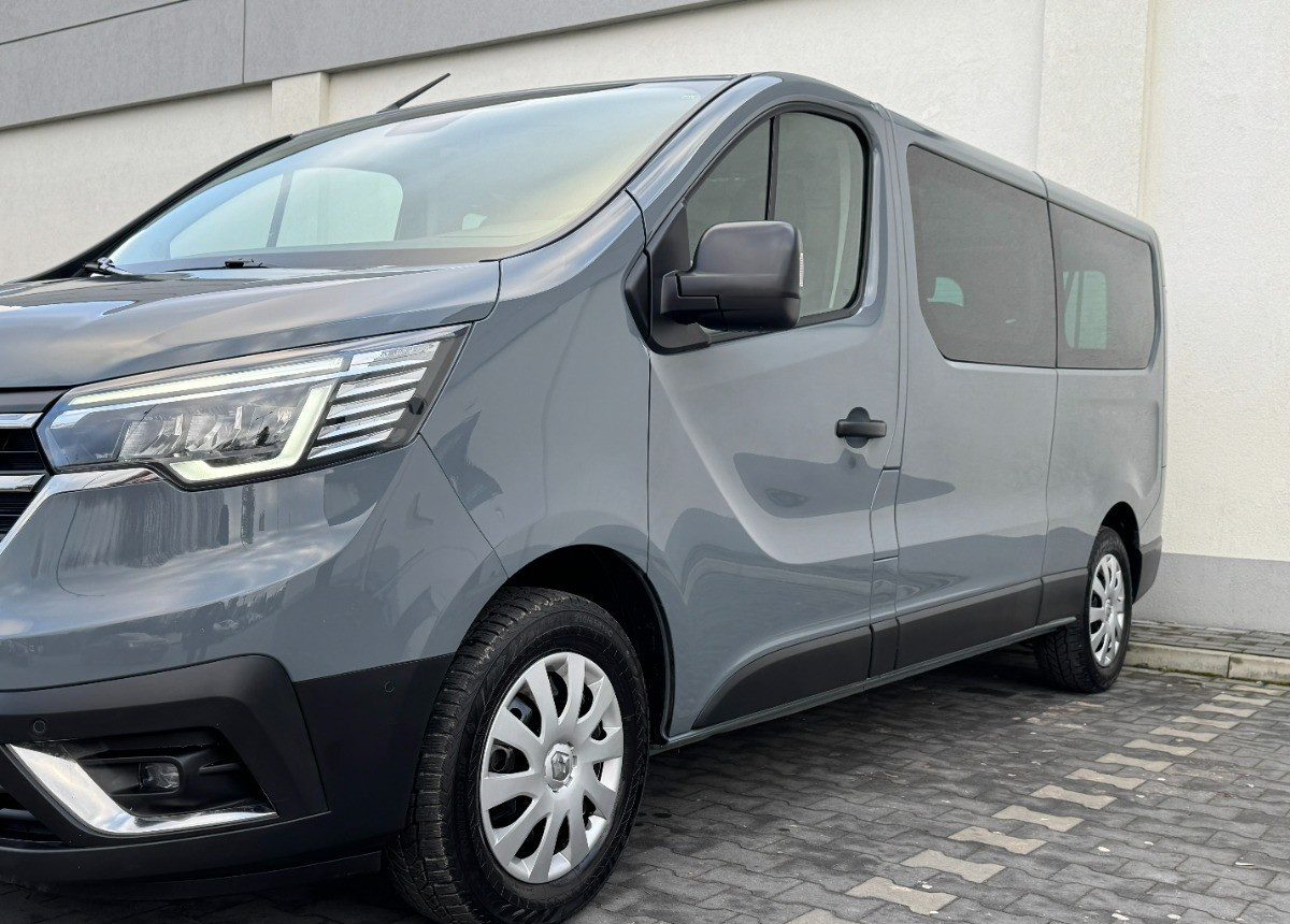 Minibus, Pulmino Renault Trafic Long 9 osobowy 2.0 DCI 150 KM Rok 2023 Przewóz osób niepełnosprawnych: foto 17