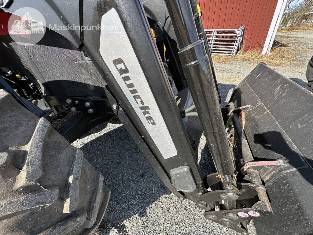 Trattore Case IH Farmall 110 C: foto 41 Trattore Case IH Farmall 110 C: foto 41