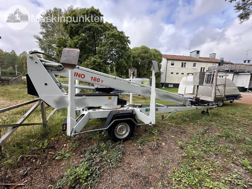 Dino 180 T - Piattaforma trainabile: foto 4 Dino 180 T - Piattaforma trainabile: foto 4