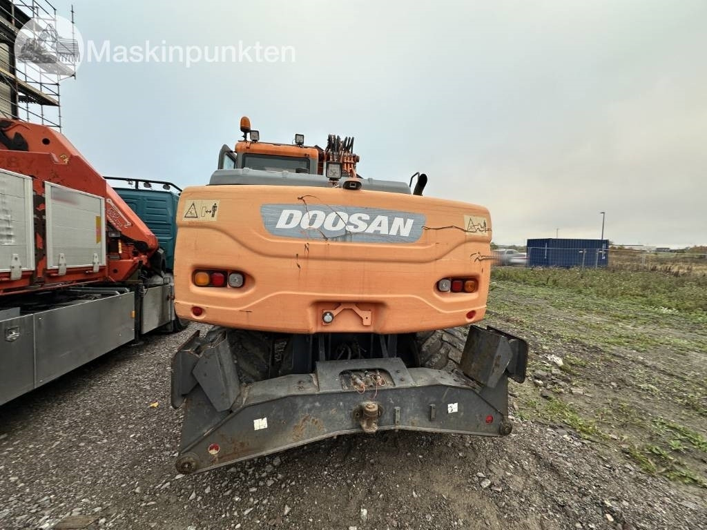 Doosan DX 140 W med vagn och redskap - Escavatore gommato: foto 5 Doosan DX 140 W med vagn och redskap - Escavatore gommato: foto 5