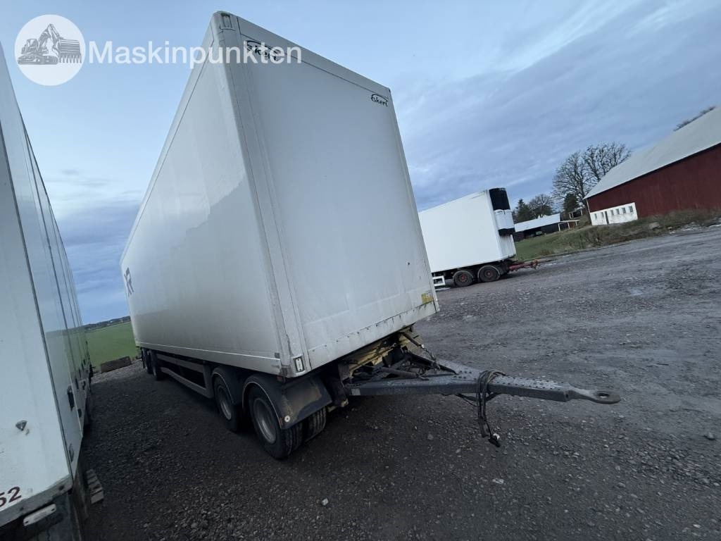 Ekeri S8-D - Rimorchio furgonato: foto 3 Ekeri S8-D - Rimorchio furgonato: foto 3