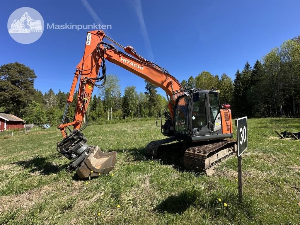 Hitachi ZX 135 US-6 - Escavatore cingolato: foto 1 Hitachi ZX 135 US-6 - Escavatore cingolato: foto 1