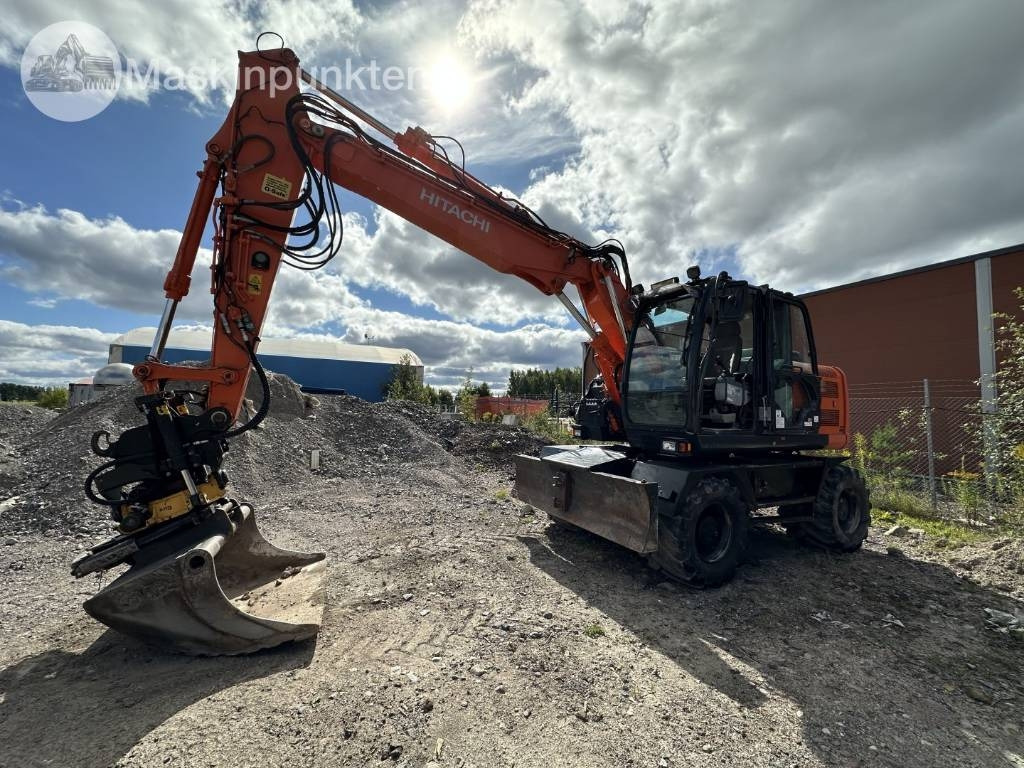 Hitachi ZX 140 W-5B - Escavatore gommato: foto 1 Hitachi ZX 140 W-5B - Escavatore gommato: foto 1