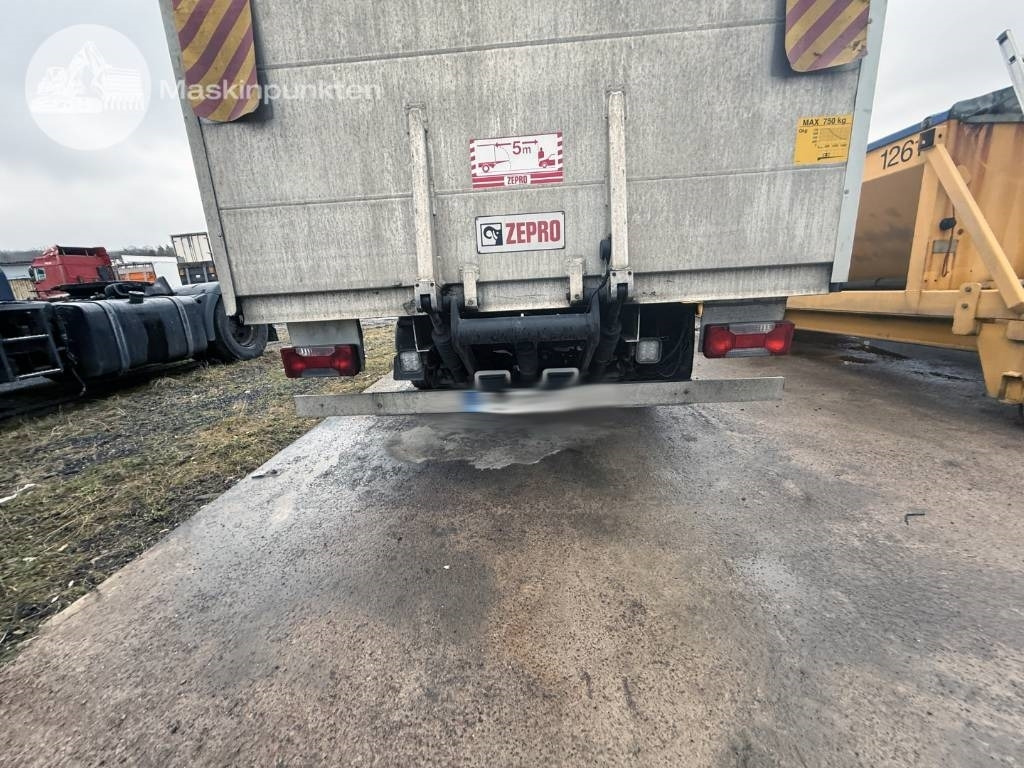 Furgone frigo Iveco Daily 35 S16: foto 22