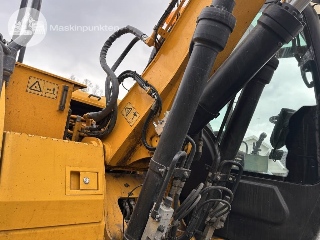 Escavatore gommato JCB JS 145 W: foto 48