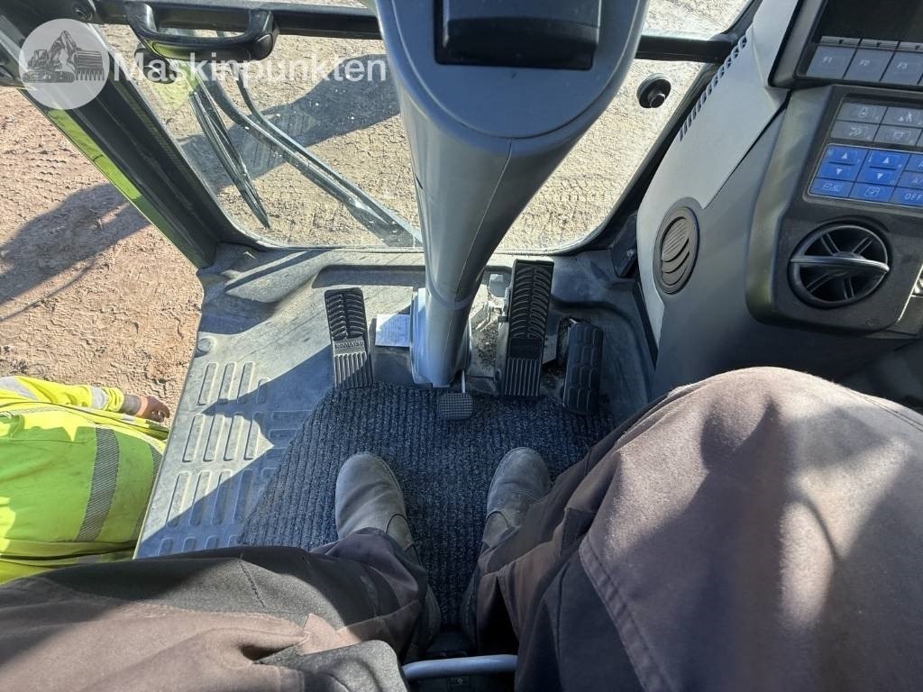 Leasing di Komatsu PW 160  Komatsu PW 160: foto 48