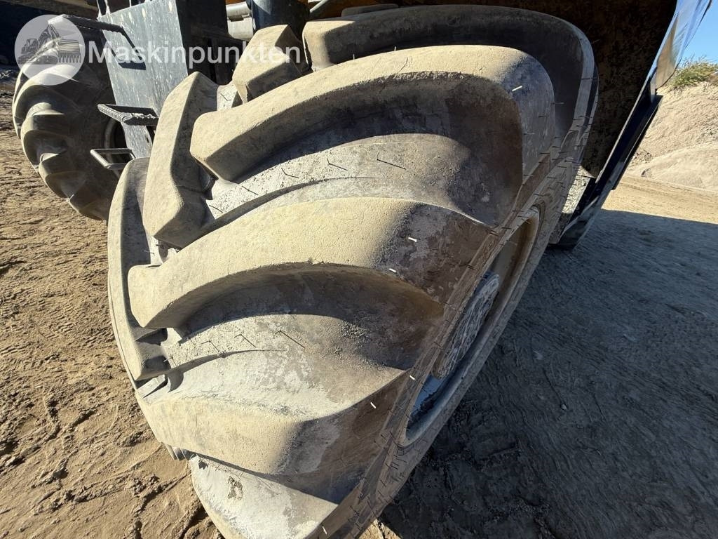 Leasing di Komatsu PW 160  Komatsu PW 160: foto 13