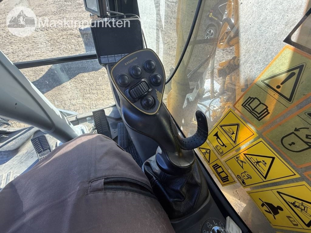 Leasing di Komatsu PW 160  Komatsu PW 160: foto 44