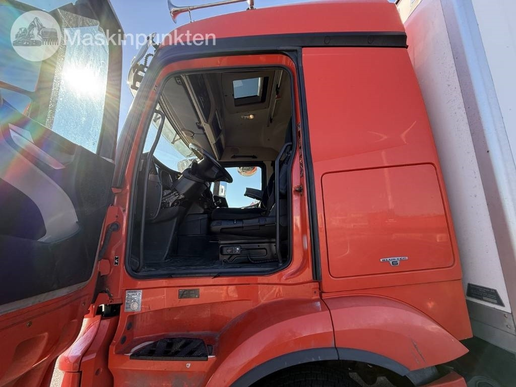 Autocarro frigorifero Mercedes-Benz Actros 2551: foto 14 Autocarro frigorifero Mercedes-Benz Actros 2551: foto 14