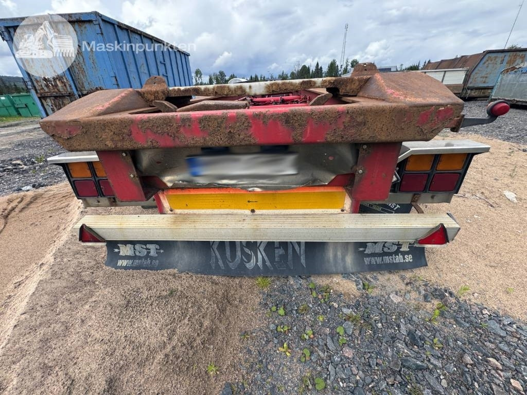 Mjölbysläpet SFL4-12,5-36 - Rimorchio scarrabile/ Multibenna: foto 4 Mjölbysläpet SFL4-12,5-36 - Rimorchio scarrabile/ Multibenna: foto 4