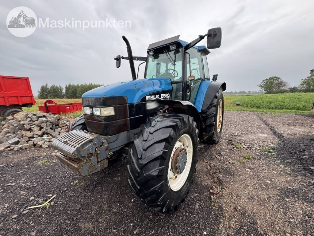 New Holland 8560  - Trattore: foto 1 New Holland 8560  - Trattore: foto 1