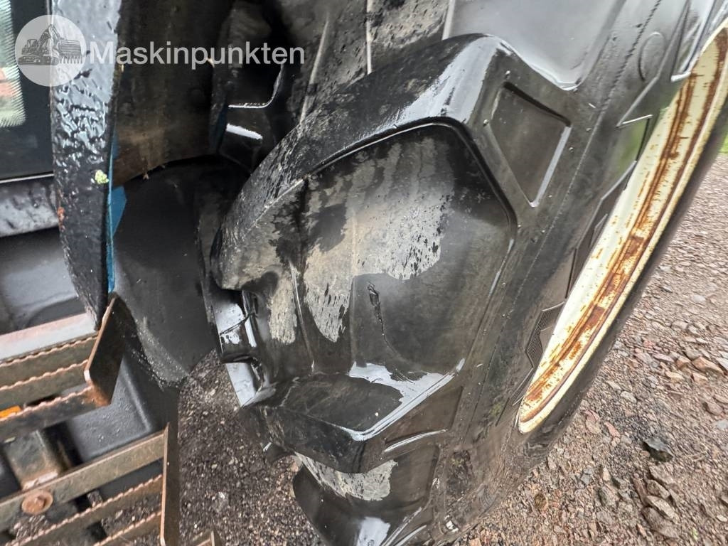 New Holland 8560  - Trattore: foto 4 New Holland 8560  - Trattore: foto 4