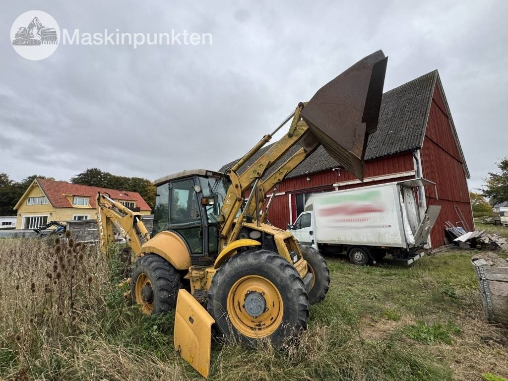 New Holland LB 115 - Terna: foto 4 New Holland LB 115 - Terna: foto 4