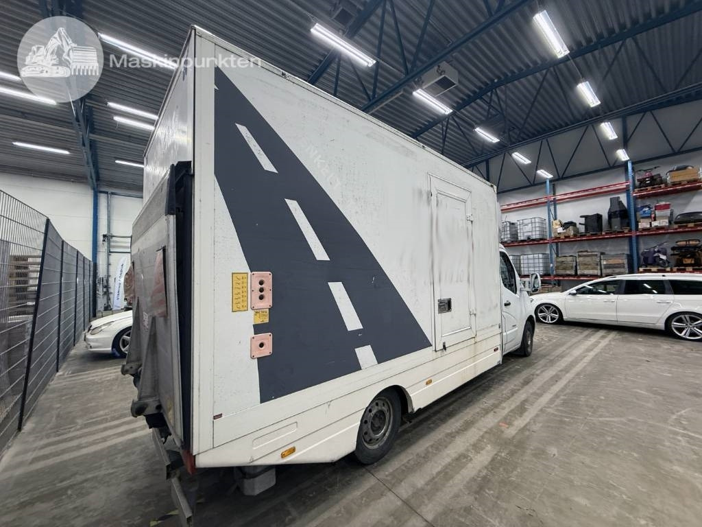 Renault Master 150 DCI - Furgone box: foto 5 Renault Master 150 DCI - Furgone box: foto 5