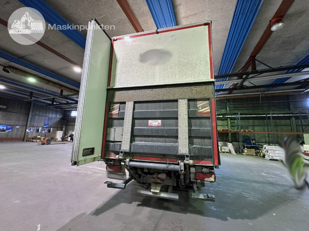 Leasing di Scania R 450  Scania R 450: foto 6